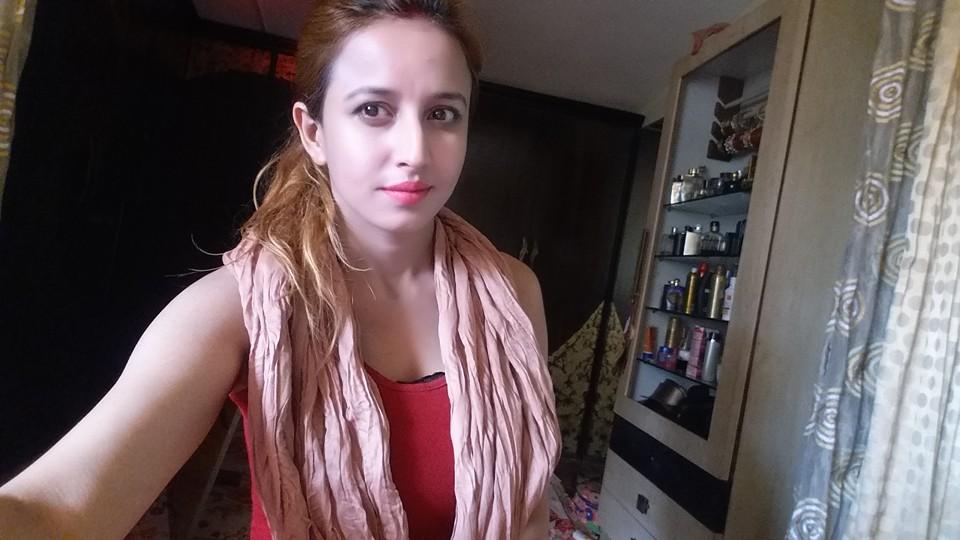 Annushka-Delhi-Escorts